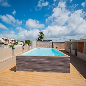 T3 Jacuzzis Et Piscine Au Centre De Appartement Port-Louis